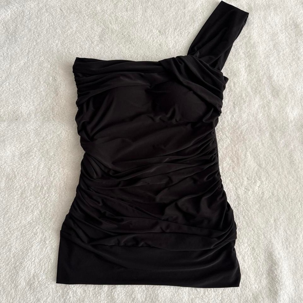 y2k fitted black one shoulder top